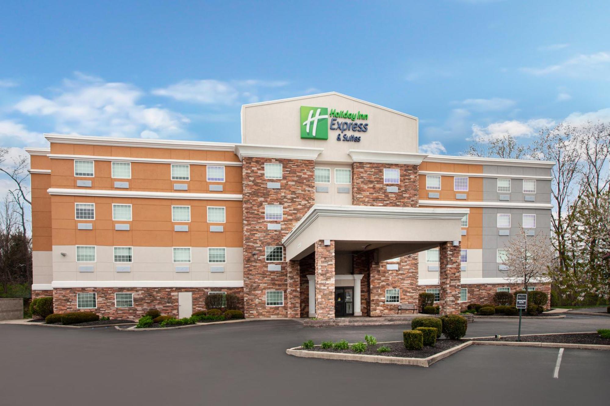 Holiday Inn Express & Suites Carmel North - Westfield By Ihg Esterno foto